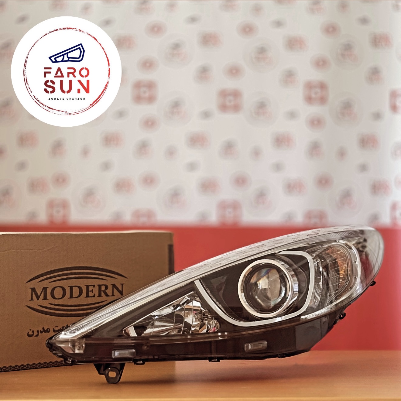 چراغ جلوی پژو 207 برند مدرن صنعت (سمت چپ)